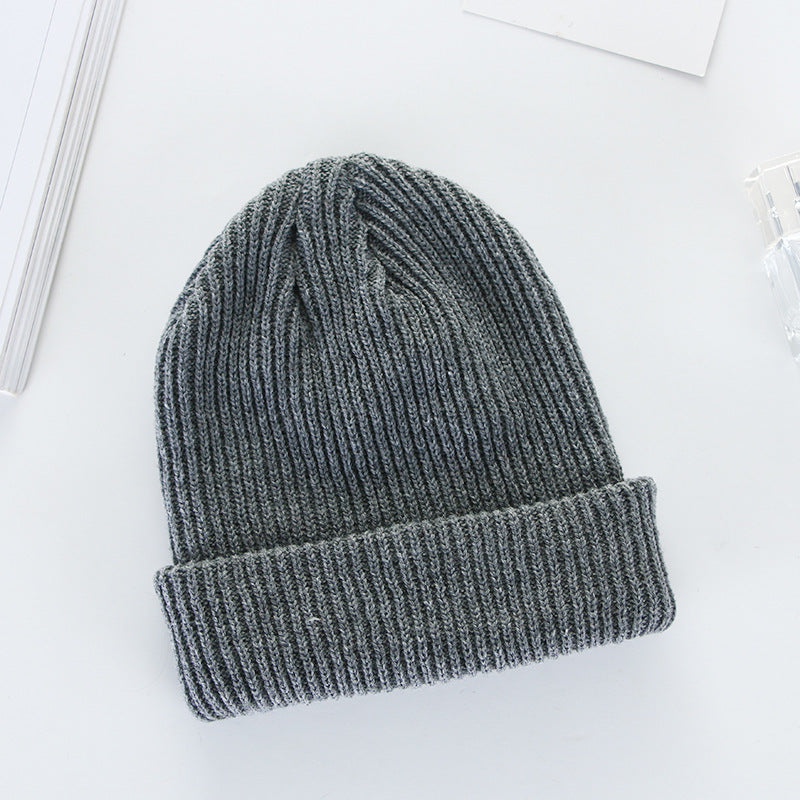 Men's and women's fashion beanies