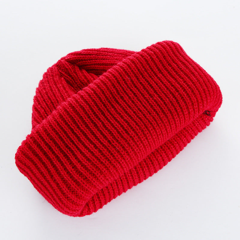 Men's and women's fashion beanies