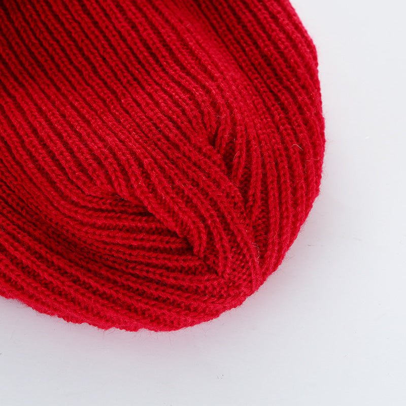 Men's and women's fashion beanies