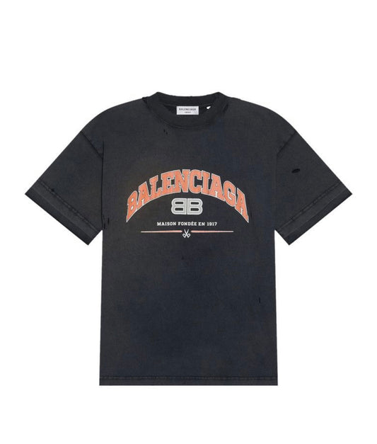 Balenciaga Maison Medium Fit T-shirt